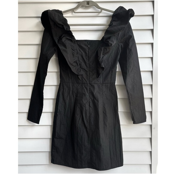 H&M Flounce-Trimmed Dress - Picture 5 of 9